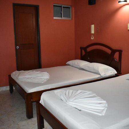 La Posada Del Viajero อีบาเก ภายนอก รูปภาพ